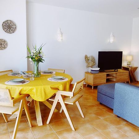 Beach Apartment Gabriela With Pool Поршеш Экстерьер фото